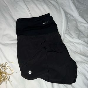 Lululemon HR Speed Up Size 10 4’ inseam
